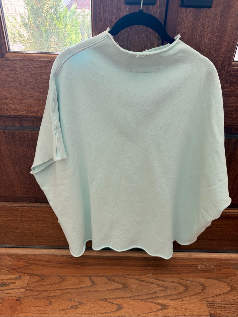 Frank & Eileen Audrey Capelet-One Size- light Turquoise, like new